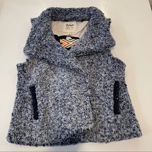 Dylan Frosty Tipped Cozy Vest with Knit Lining in Navy